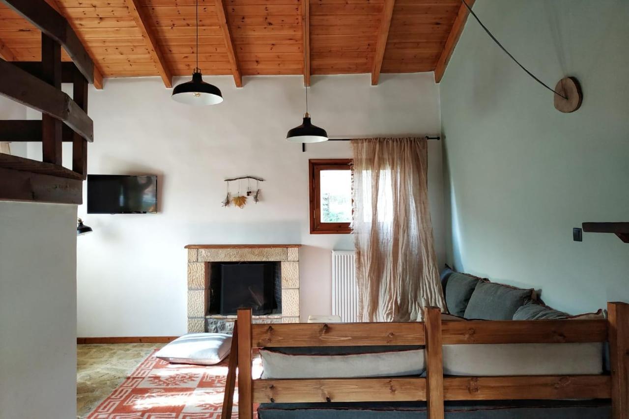 Orias Guesthouse & Farm كالافريتا المظهر الخارجي الصورة